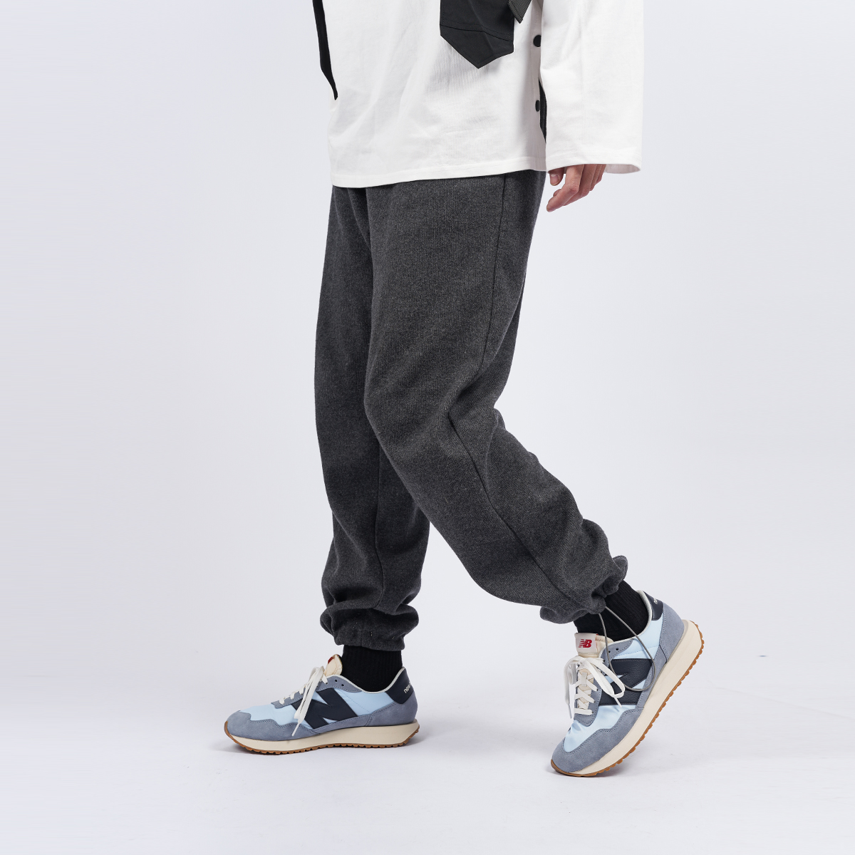Кроссовки мужские New Balance 237 черные, 37 EU