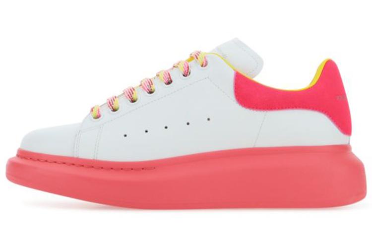 Кеды женские Alexander McQueen The Oversized Sneaker белые, розовые, желтые