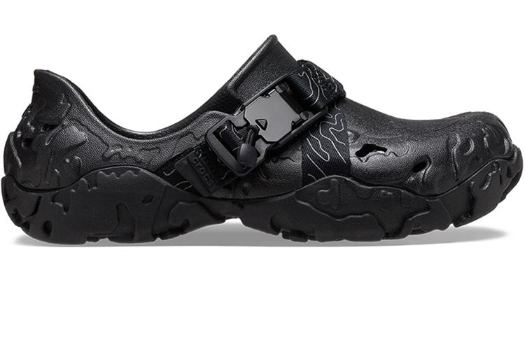 Шлепанцы унисекс Crocs All Terrain Atlas черные, 37-38 EU