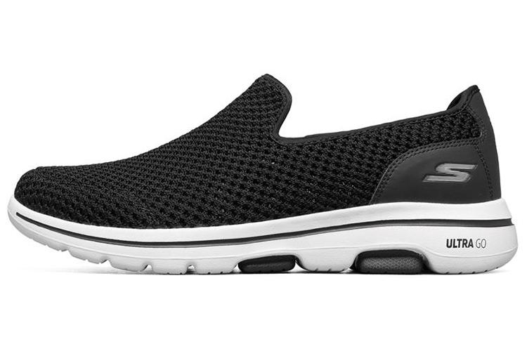 Кроссовки мужские Skechers Go Walk 5 Slip On черные, 39.5 EU