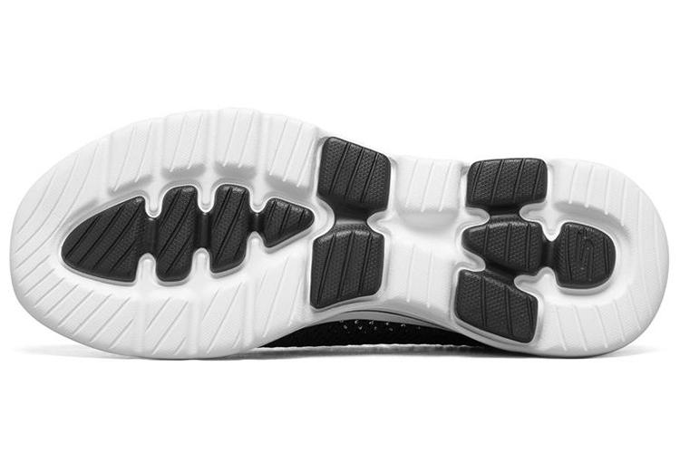 Кроссовки мужские Skechers Go Walk 5 Slip On черные, 39.5 EU