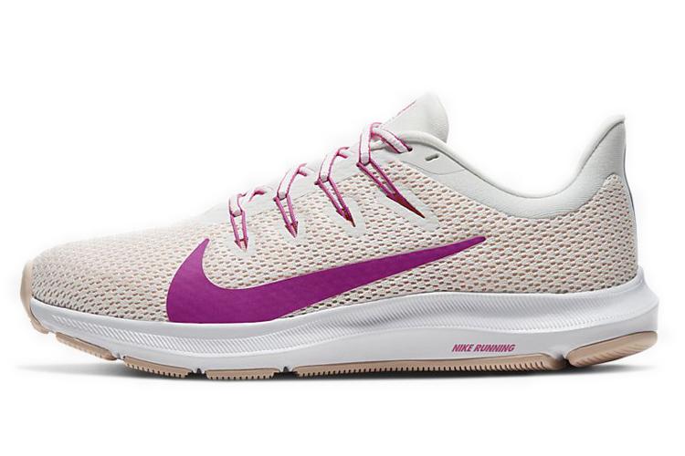 Кроссовки женские Nike Quest 2, washed coral fire pink