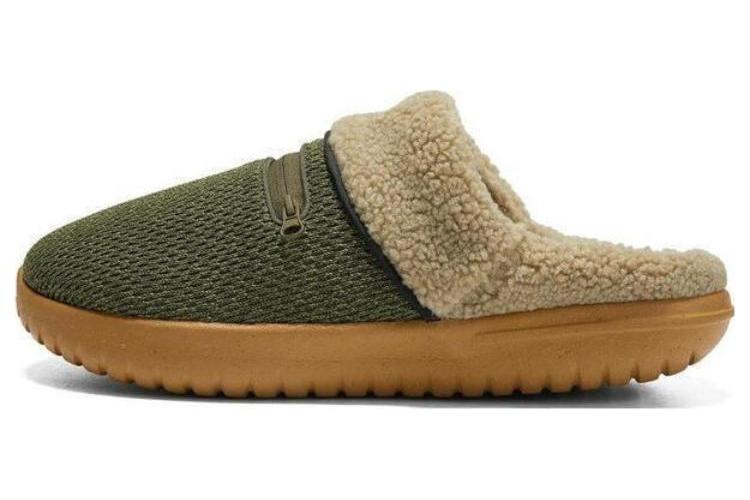 Тапочки мужские Nike Burrow Se зелёные, 40 EU