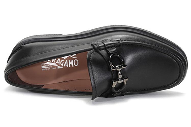 Лоферы мужские Salvatore FERRAGAMO Gancini Ornament черные-серые, 40.5 EU