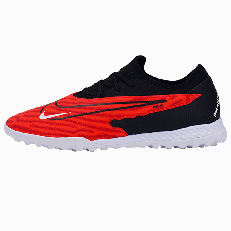Бутсы мужские Nike React Phantom Run Flyknit 2 красные