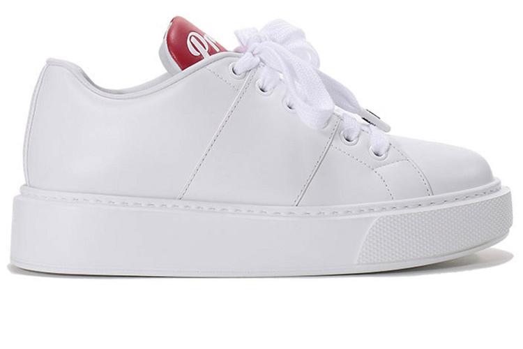 Кеды женские PRADA 1E368L_3KWG_F0970_F_045 белые с красным язычком, 37.5 EU