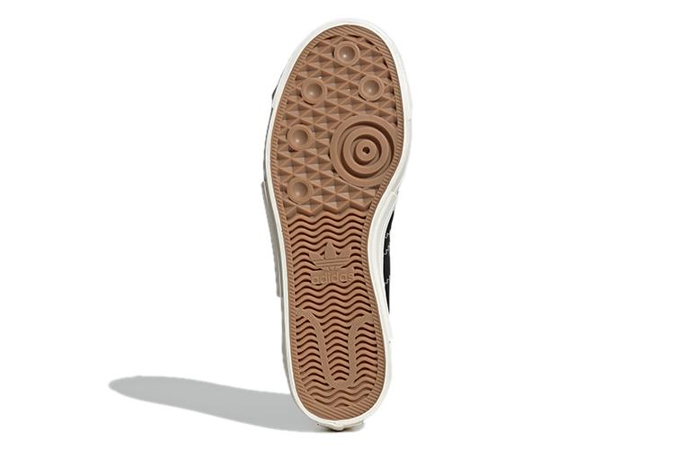 Кроссовки унисекс Adidas Nizza Low Mfx черные, 37 1/3 EU