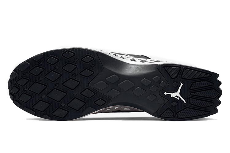 Кроссовки мужские Jordan Trunner NXT React черные, 44 EU