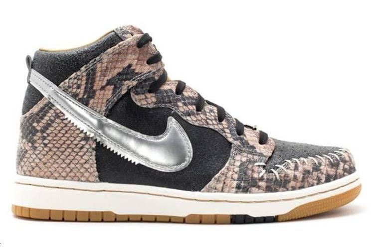 Кроссовки мужские Nike Dunk Cmft Prm Qs змеиная кожа, 40.5 EU