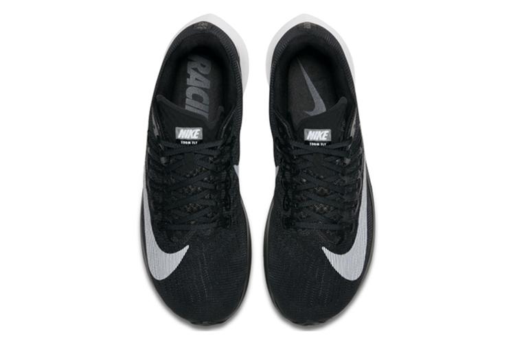 Кроссовки женские Nike Zoom Fly черно-белые, 36 EU