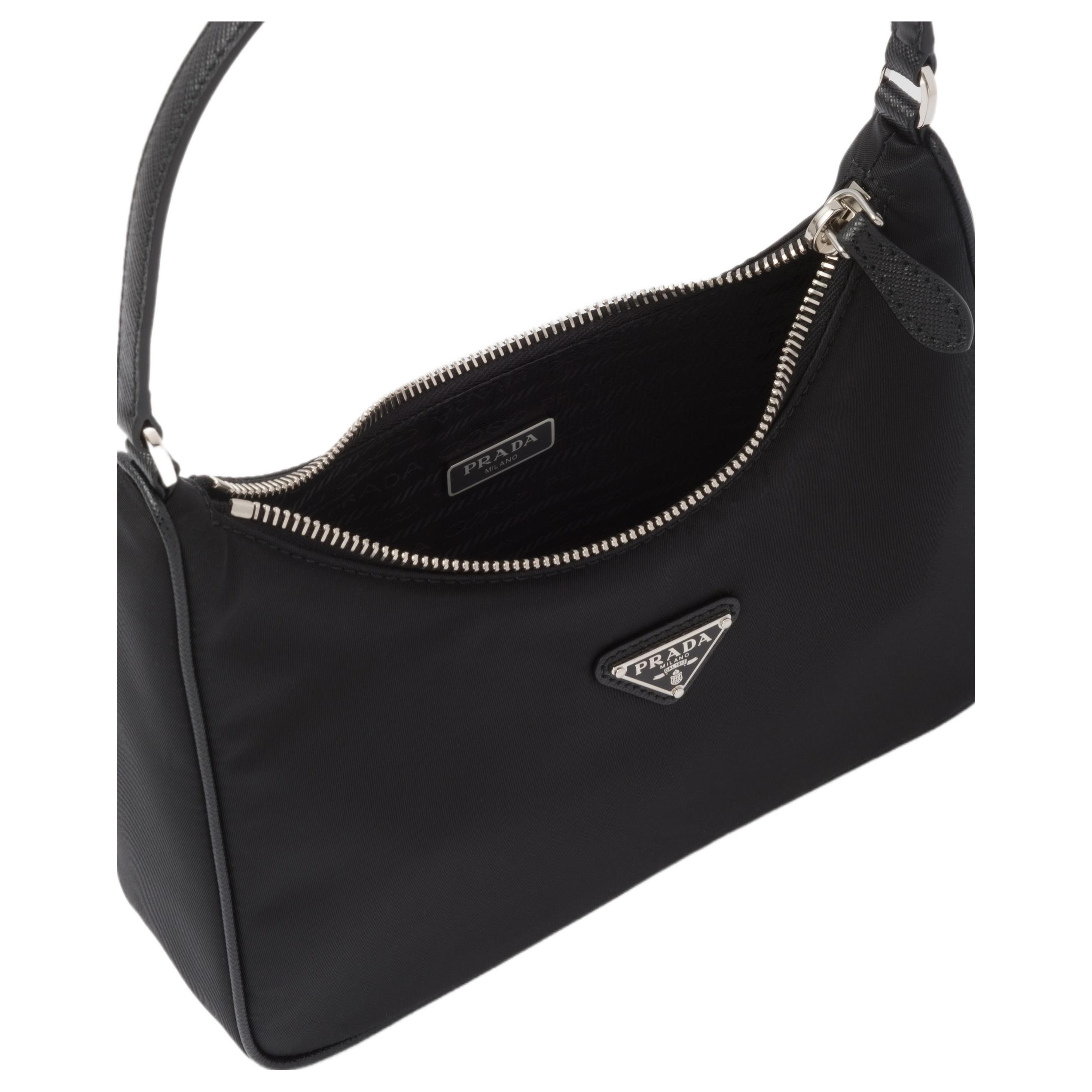 Сумка женская PRADA Re-Edition 2005 Re-Nylon черная