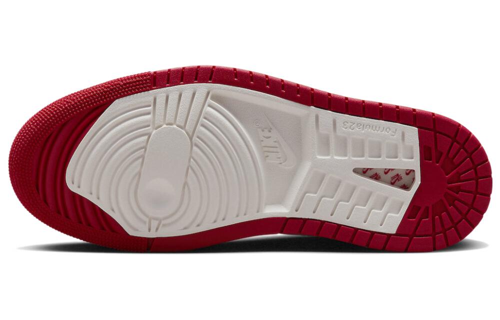 Спортивные кеды женские Air Jordan 1 Zoom CMFT 2 белые, 35.5 EU