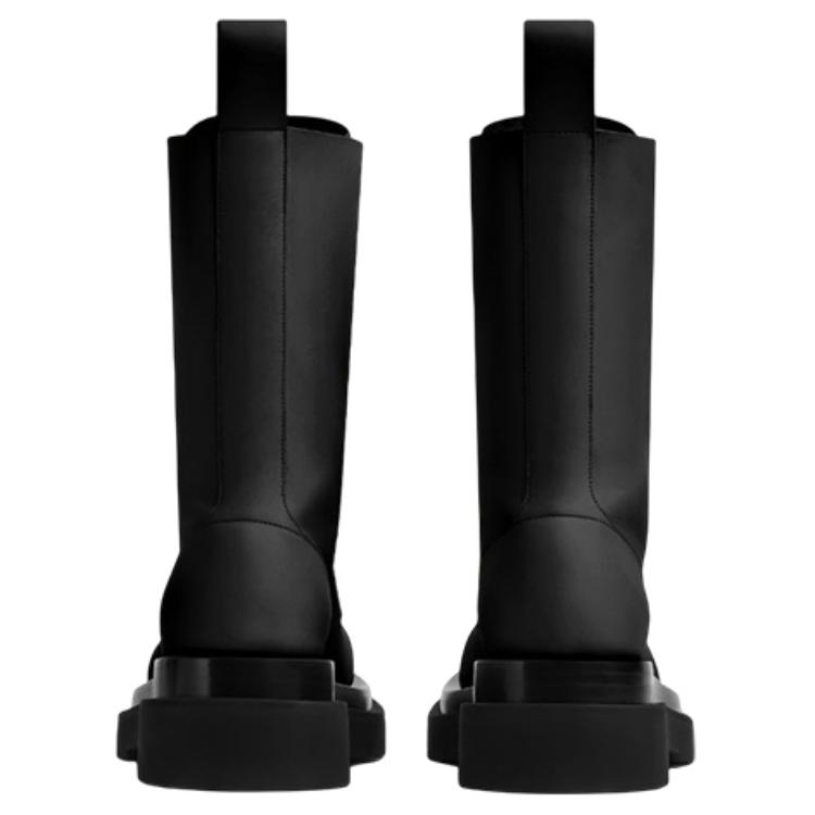 Ботинки женские Bottega Veneta Lug Lace-Up Boots черные-коричневые, 35 EU