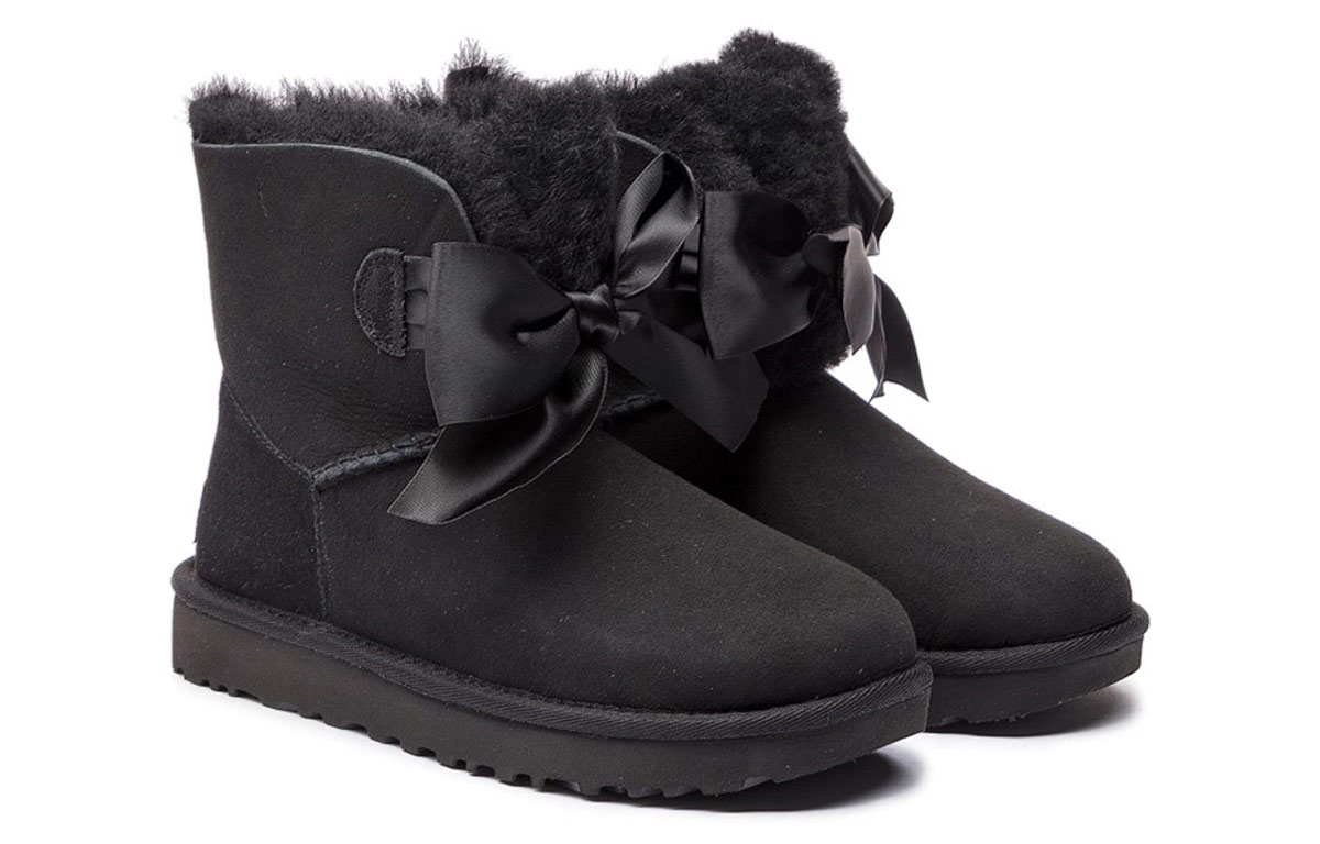 Снежные ботинки женские UGG Gita Bow Mini черные, 36 EU