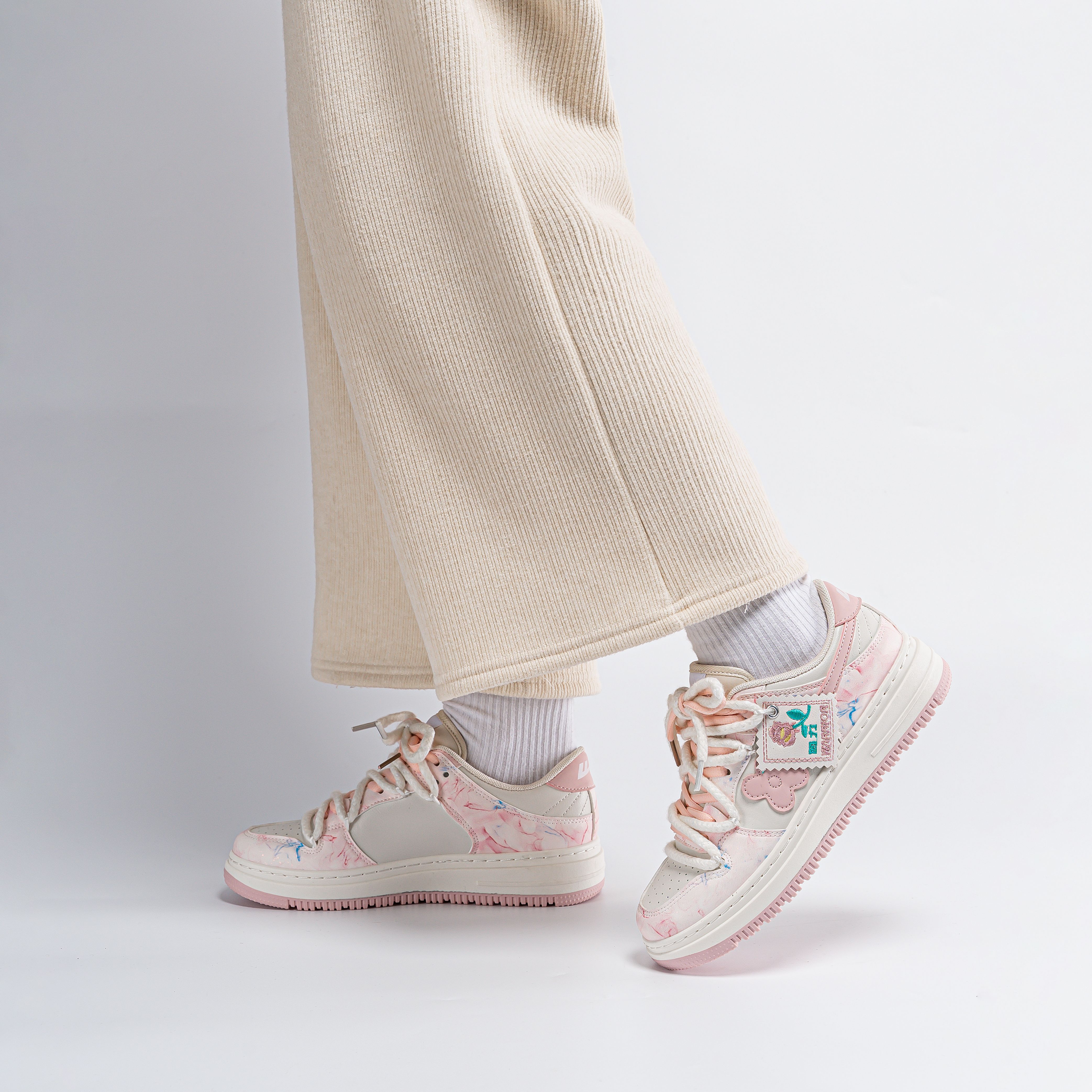 Кеды женские Warrior WXY(S)-2624C01米粉 бежево-розовые, 35 EU