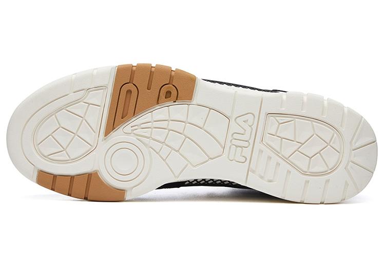 Кроссовки мужские FILA Teratach Mid top черно-белые, 42.5 EU