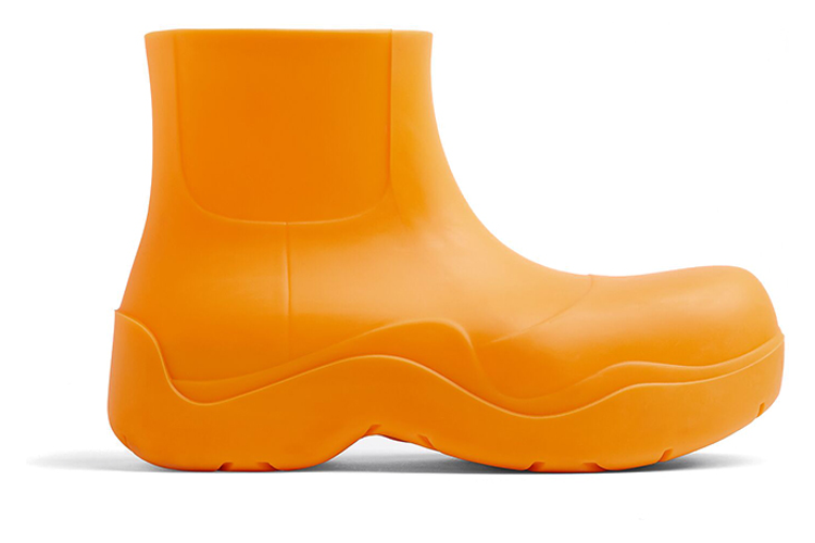 Резиновые полусапоги женские Bottega Veneta Puddle Ankle Boot тёмно-оранжевые, 35 EU