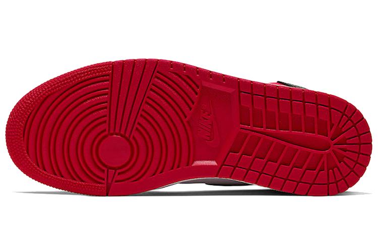 Кроссовки женские Air Jordan 1 Retro High Satin черные, 38.5 EU