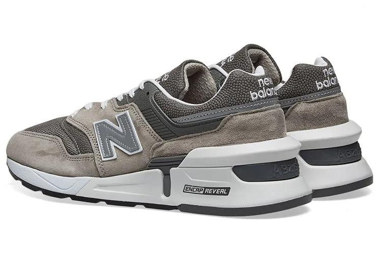 Беговые кроссовки унисекс New Balance 997 grey day, 45 EU