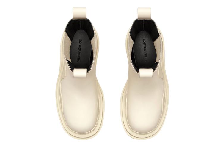 Ботинки мужские Bottega Veneta Tire Short Chelsea Boots бежевые, 40 EU