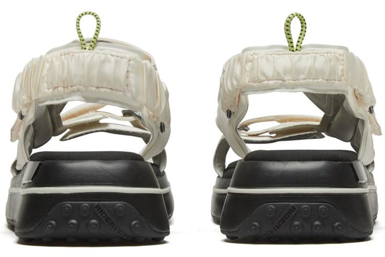 Сандалии женские PUMA Future Rider Sandal белые/черные, 35.5 EU