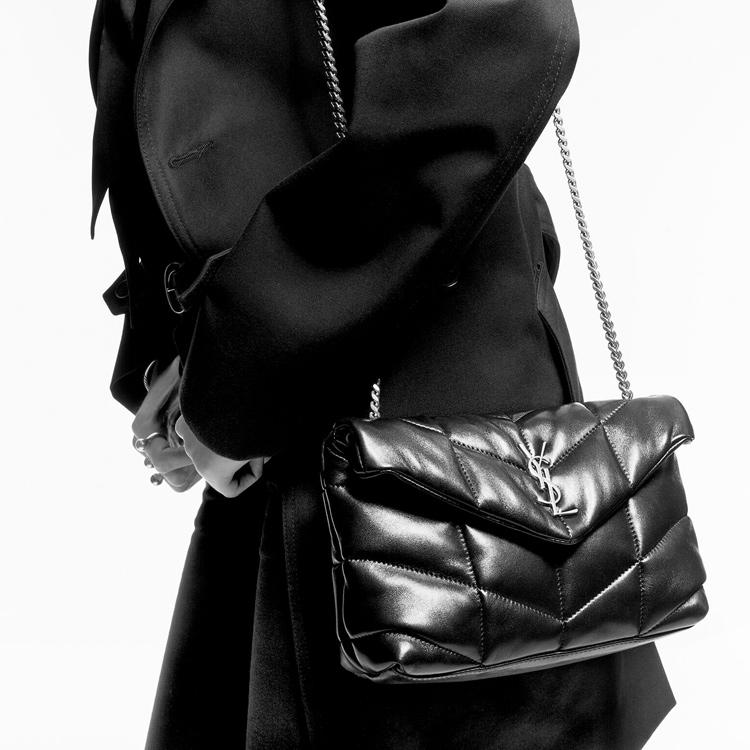 Пуховая стеганая сумка женская SAINT LAURENT Pillow Bag черная