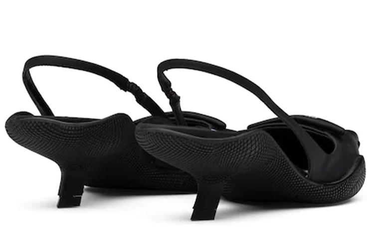 Туфли женские PRADA Slim Heel черные, 38 EU