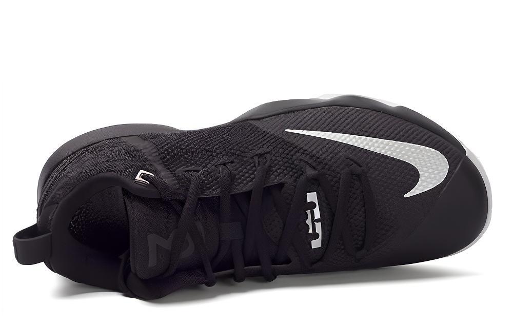 Кроссовки мужские Nike Ambassador Ix черные, 42.5 EU