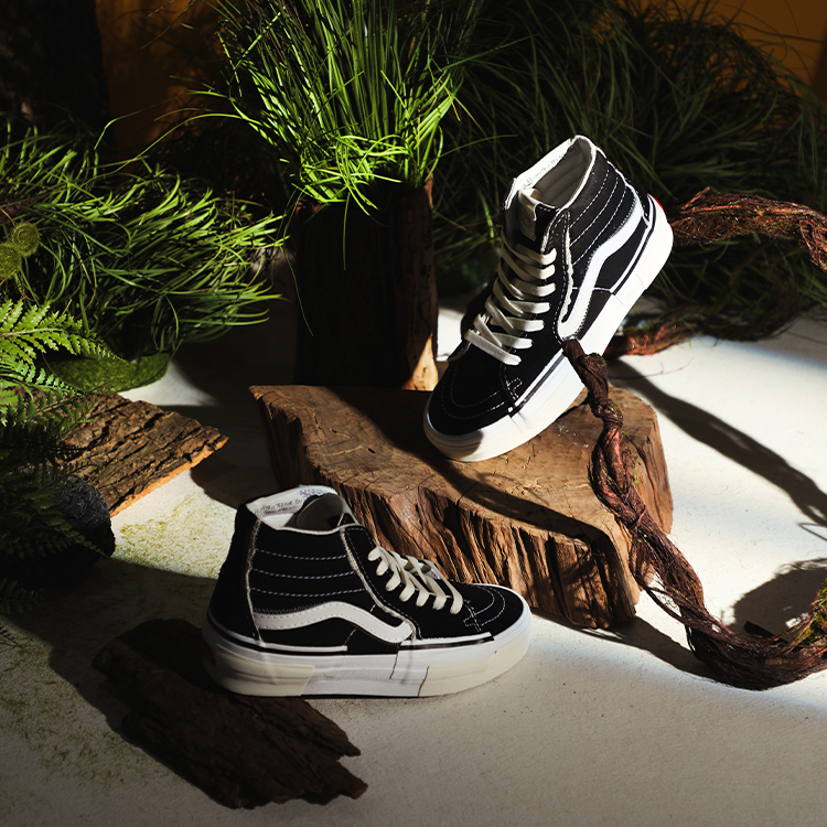 Кроссовки унисекс Vans Sk8 Hi Reconstruct черные, белые, 39 EU