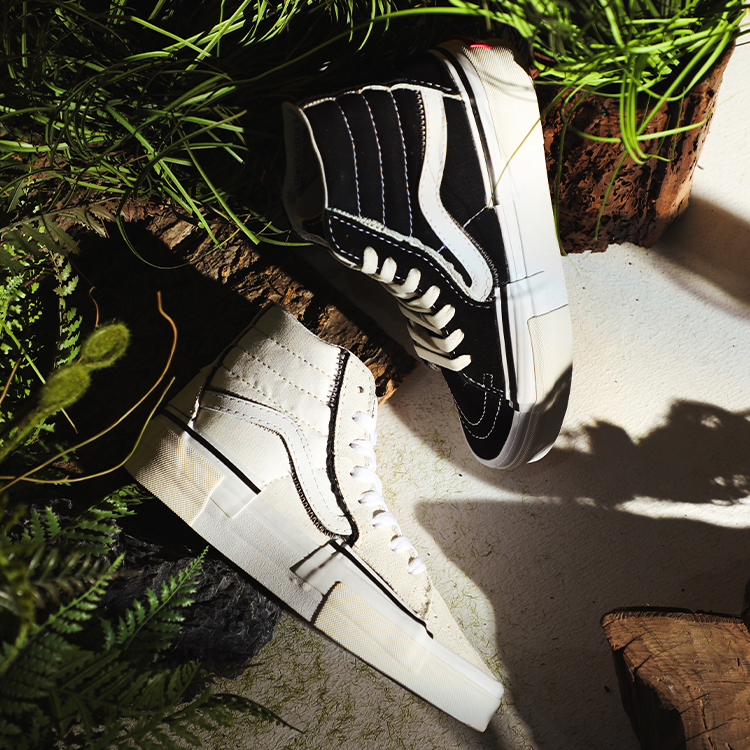 Кроссовки унисекс Vans Sk8 Hi Reconstruct черные, белые, 39 EU