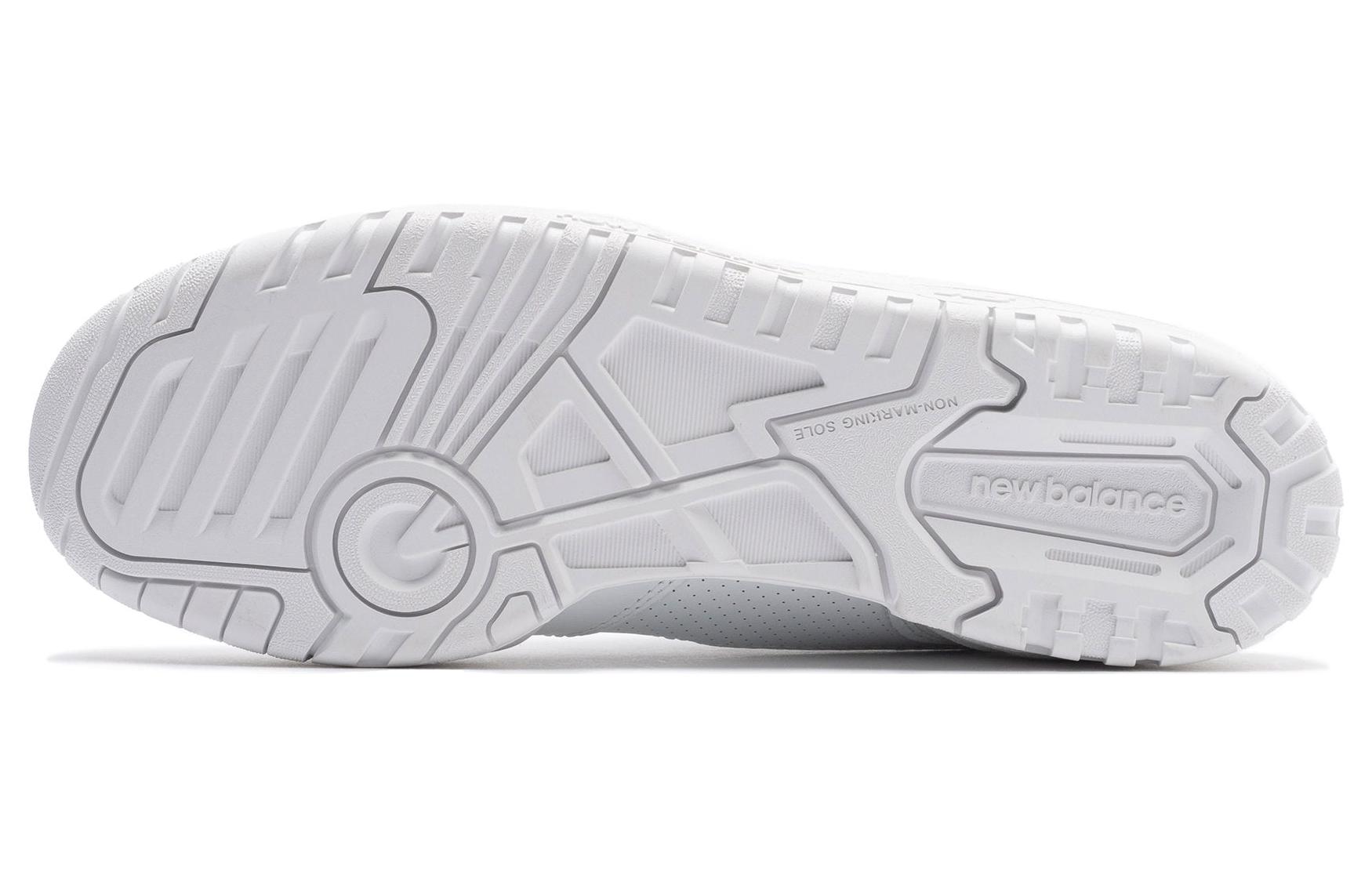 Спортивные кеды унисекс New Balance 550 BB550WWW, triple white, 37 EU