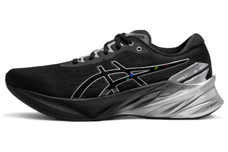 Кроссовки мужские ASICS Novablast 3 Platinum черные, белые, 42.5 EU