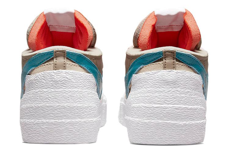 Спортивные кеды унисекс Nike Blazer Low Sacai Kaws, reed, 42.5 EU