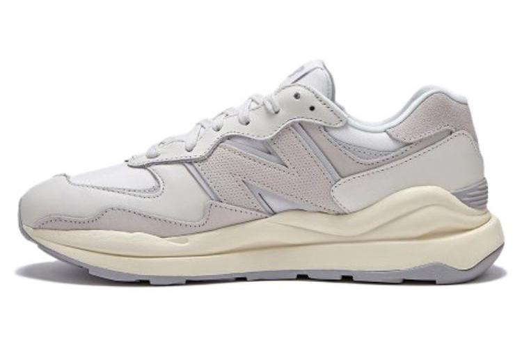Беговые кроссовки унисекс New Balance 57/40 M5740WP белые