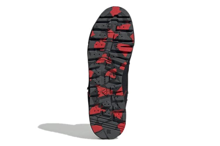 Спортивные ботинки мужские Adidas Terrex Snowpitch C.Rdy черные, 41 1/3 EU