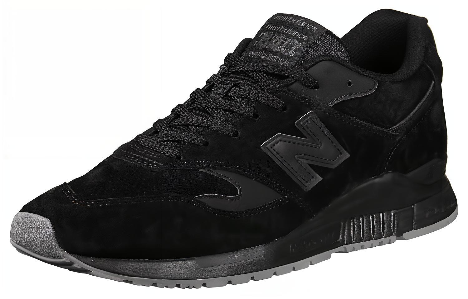 Кроссовки унисекс New Balance ML840AE черные, 37 EU