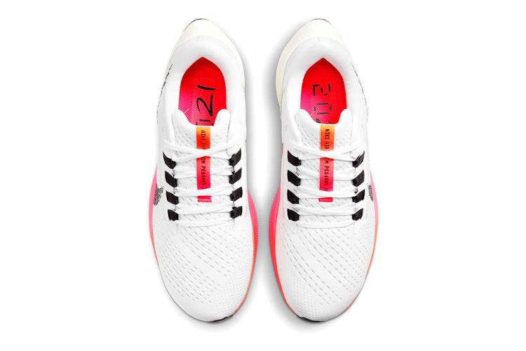 Спортивные кроссовки женские Nike Air Zoom Pegasus 38 белые-розовые, 37.5 EU