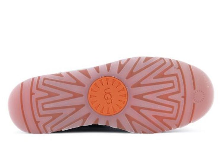 Снеговые сапоги унисекс UGG X Heron Preston 1108769-BLK черные, 36 EU