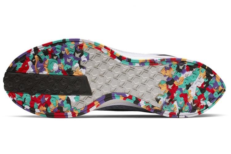 Кроссовки мужские Nike Zoom Pegasus 35 Turbo белые, черные, 41 EU