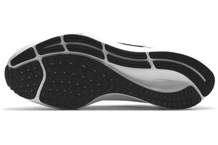 Кроссовки мужские Nike Air Zoom Pegasus 38 черно-белые, 45 EU