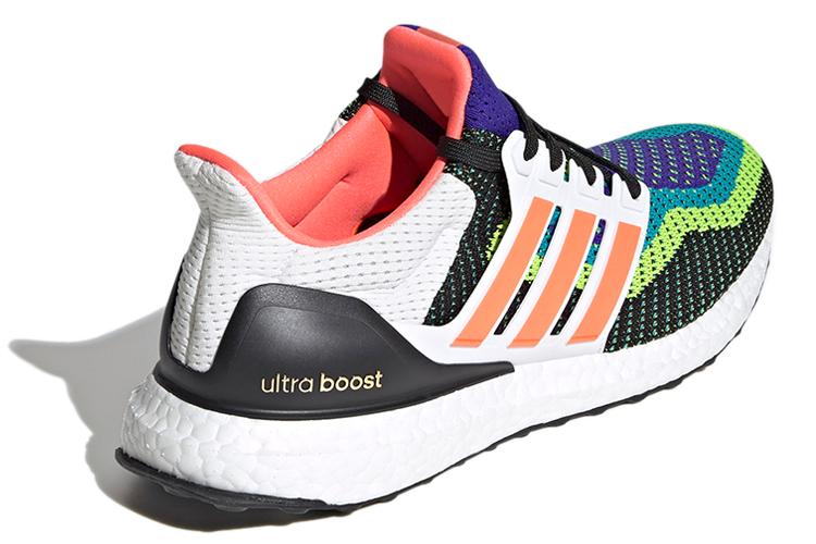 Кроссовки мужские Adidas Ultra Boost Dna What The Cloud White, 44 2/3 EU