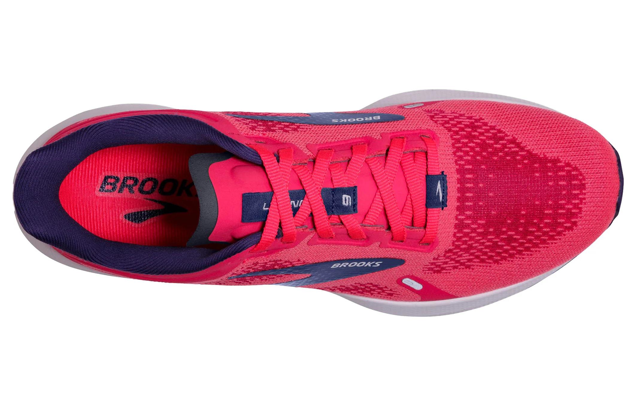Кроссовки женские Brooks Launch 9 peach red, 41 EU
