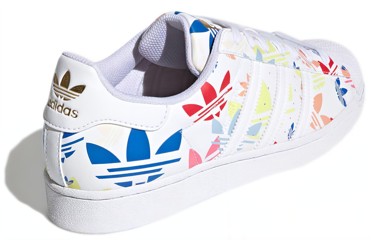 Кроссовки унисекс Adidas Superstar Allover Trefoil белые мульти, 36 2/3 EU
