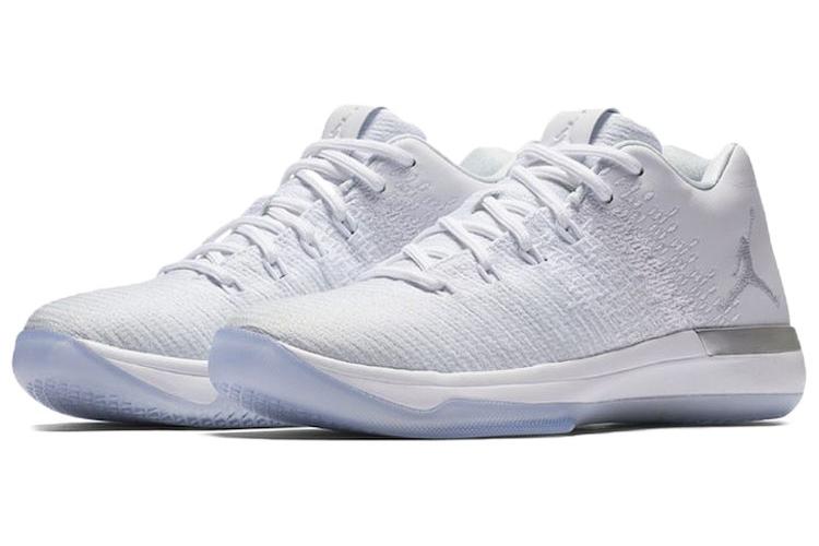 Кроссовки мужские Jordan Air Jordan 31 Low 'Pure Money', белые-голубые, 40.5 EU