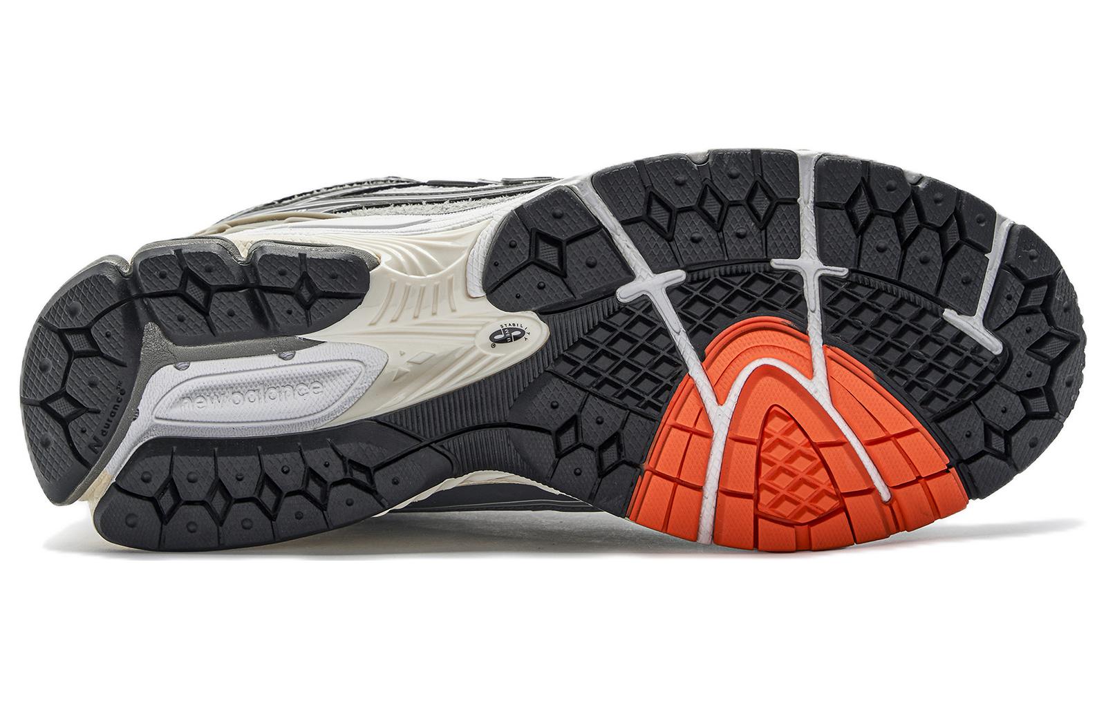 Кроссовки унисекс New Balance Invincible X N.HOOLYWOOD 1906R серые, 39.5 EU