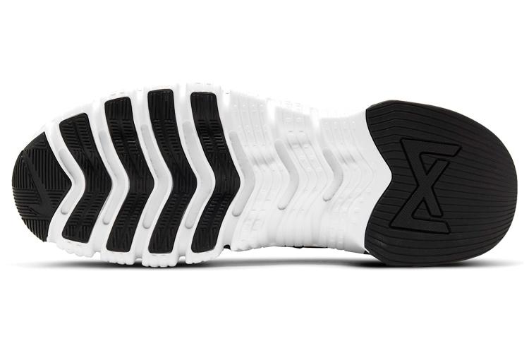 Кроссовки унисекс Nike Free Metcon 4 черные, 44.5 EU