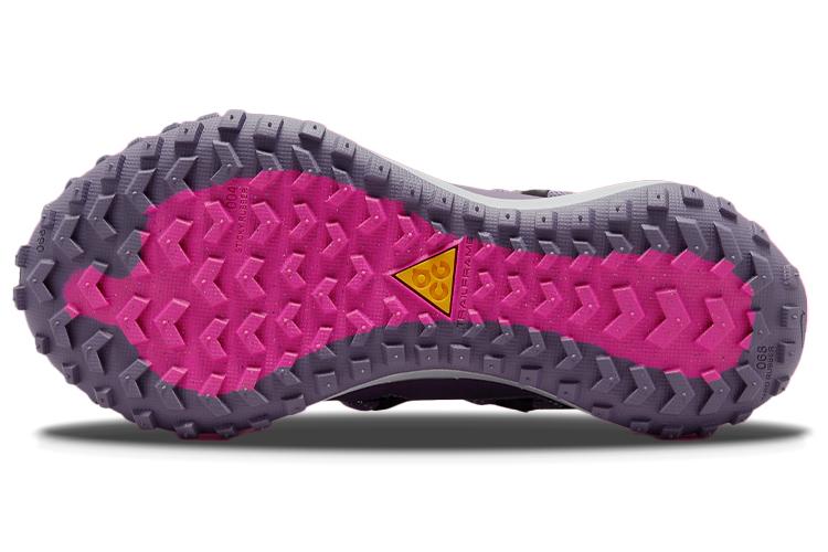 Треккинговые кроссовки унисекс Nike ACG Mountain Fly Low SE, canyon purple, 42.5 EU