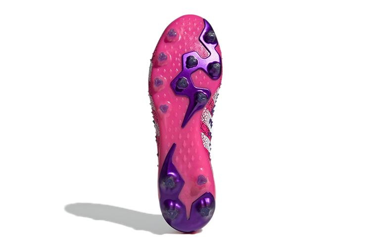 Футбольные бутсы мужские Adidas Predator Freak+ AG розово-черные, 40 EU