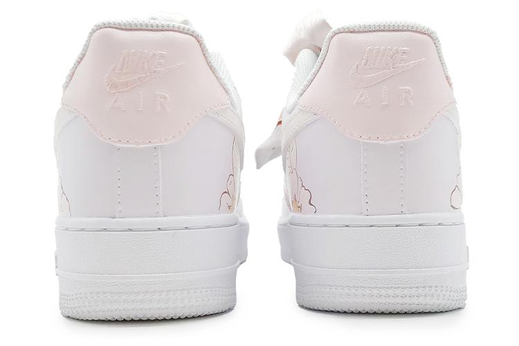 Кеды мужские Nike Air Force 1 Slip-Resistant Low-Top белые с розовым, 46 EU