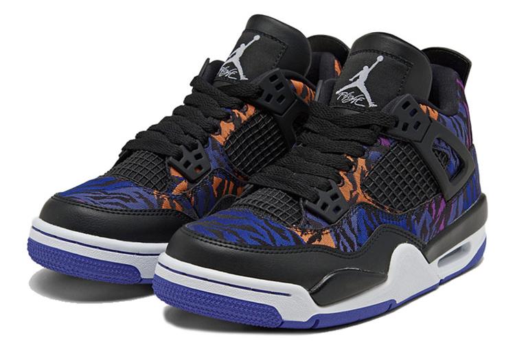 Кроссовки женские Jordan 4 Retro Black Rush Violet GS черные, 35.5 EU